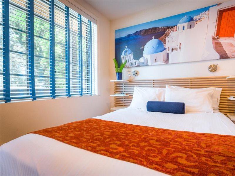 Zico, Bw Signature Collection Hotel 3*